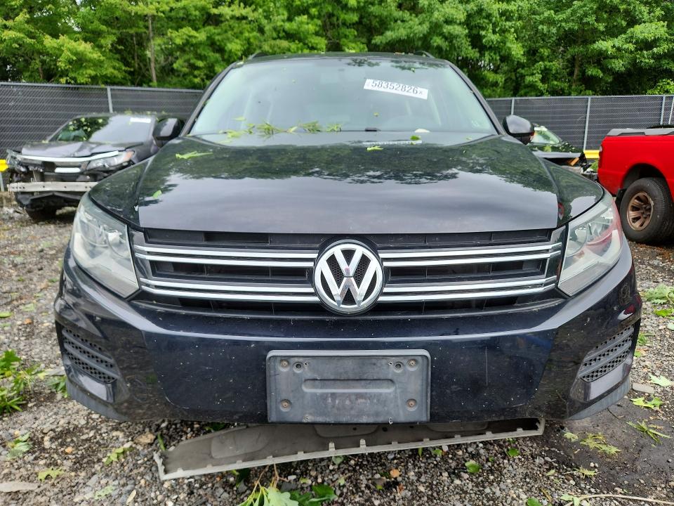 2017 Volkswagen Tiguan მანქანა იყიდება აუქციონზე, vin: WVGAV7AX2HK051408, აუქციონის ნომერი: 58352826