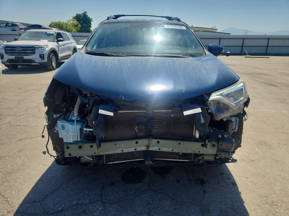 2018 Toyota Rav4 მანქანა იყიდება აუქციონზე, vin: 2T3YFREV9JW479171, აუქციონის ნომერი: 57950766