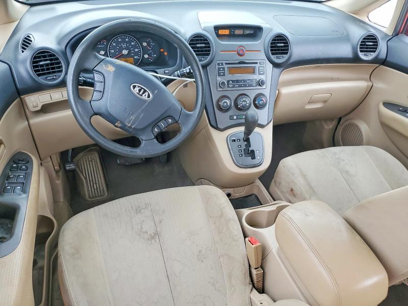 57382616 :رقم المزاد ، KNAFG526587149704 vin ، 2008 Kia Rondo مزاد بيع