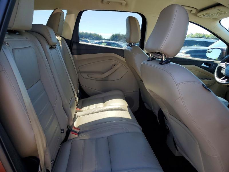 57495386 :رقم المزاد ، 1FMCU9HD6JUB18945 vin ، 2018 Ford Escape مزاد بيع