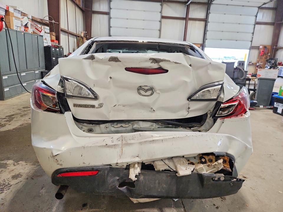 Продажа на аукционе авто 2011 Mazda 3, vin: JM1BL1UF5B1394869, номер лота: 55800806