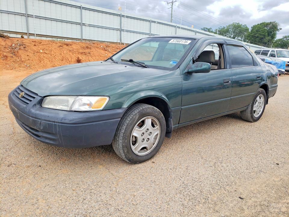 57560176 :رقم المزاد ، 4T1BG22K5XU582044 vin ، 1999 Toyota Camry مزاد بيع