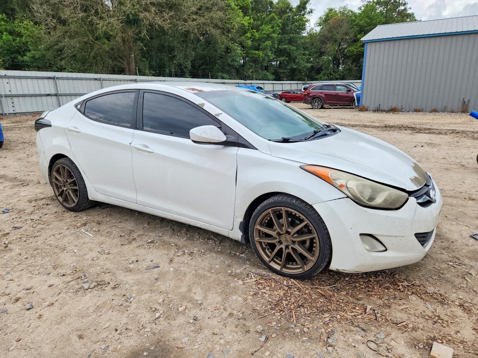 57411826 :رقم المزاد ، 5NPDH4AE2DH284560 vin ، 2013 Hyundai Elantra مزاد بيع