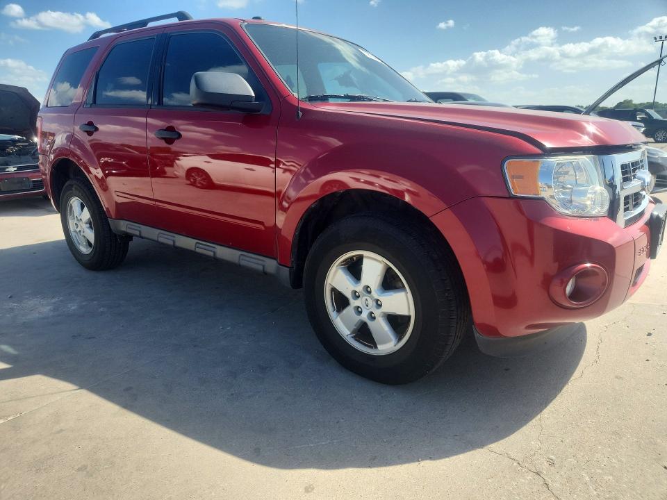 Продажа на аукционе авто 2009 Ford Escape, vin: 1FMCU03G79KB64613, номер лота: 59136796