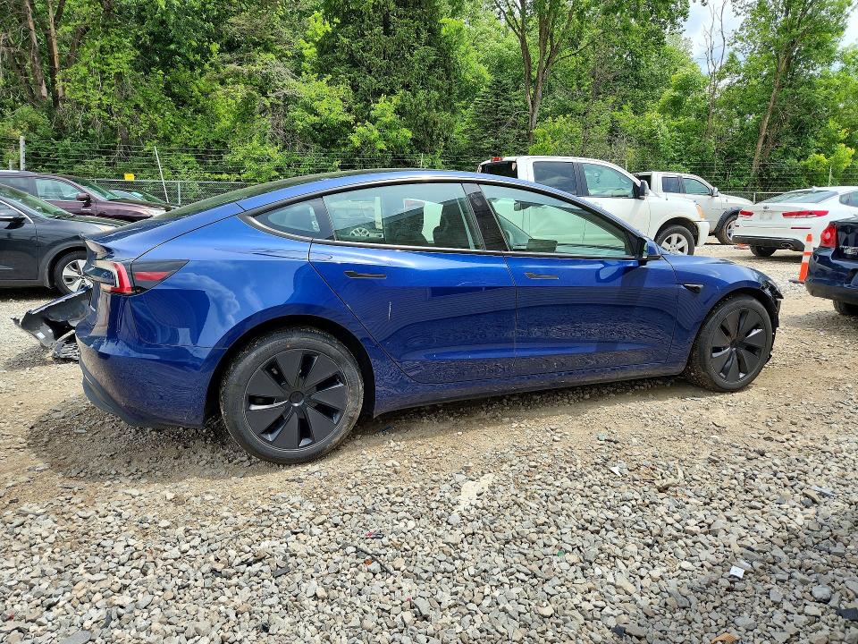 Продажа на аукционе авто 2025 Tesla Model 3 Awd W/long R, vin: 5YJ3E1EB5SF951572, номер лота: 57367376