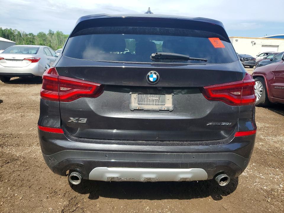 56985486 :رقم المزاد ، 5UXTR9C57JLD72757 vin ، 2018 Bmw X3 مزاد بيع