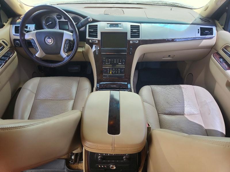 Продажа на аукционе авто 2011 Cadillac Escalade, vin: 1GYS3HEF8BR396005, номер лота: 57725296