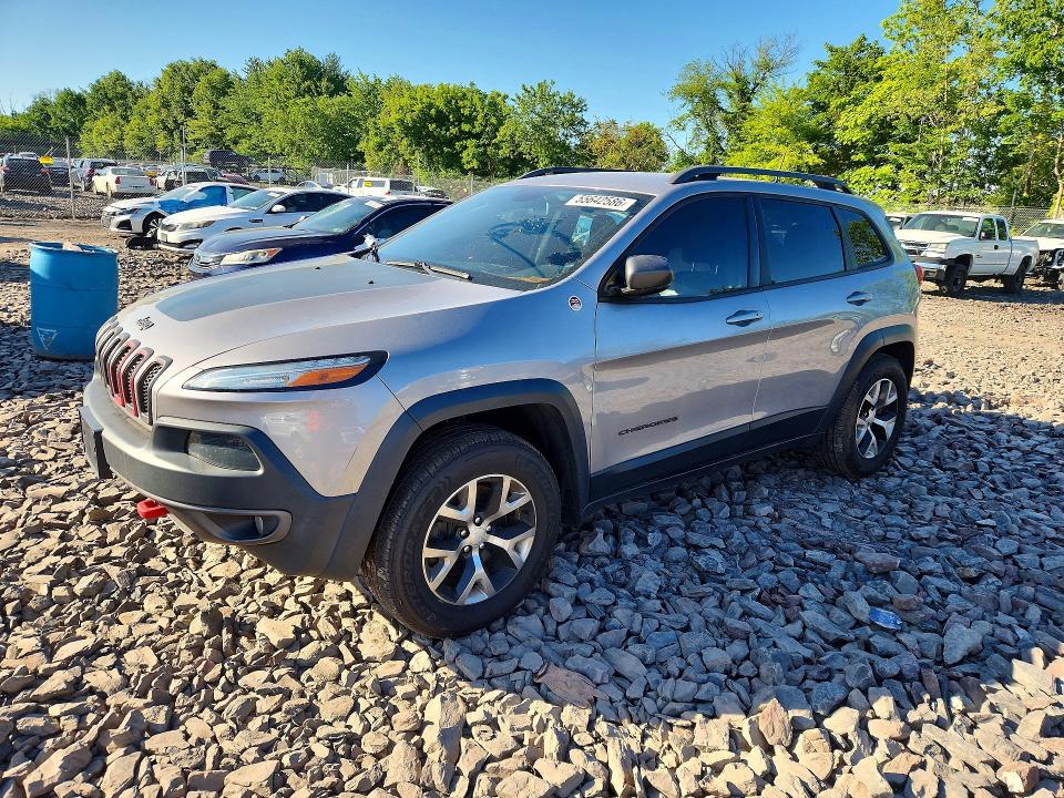 55642586 :رقم المزاد ، 1C4PJMBX9JD570974 vin ، 2018 Jeep Cherokee مزاد بيع