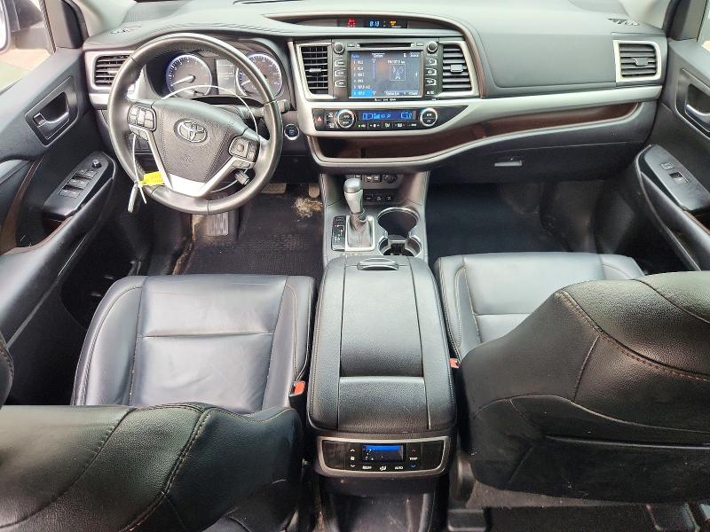 2019 Toyota Highlander მანქანა იყიდება აუქციონზე, vin: 5TDJZRFH3KS614875, აუქციონის ნომერი: 56469956