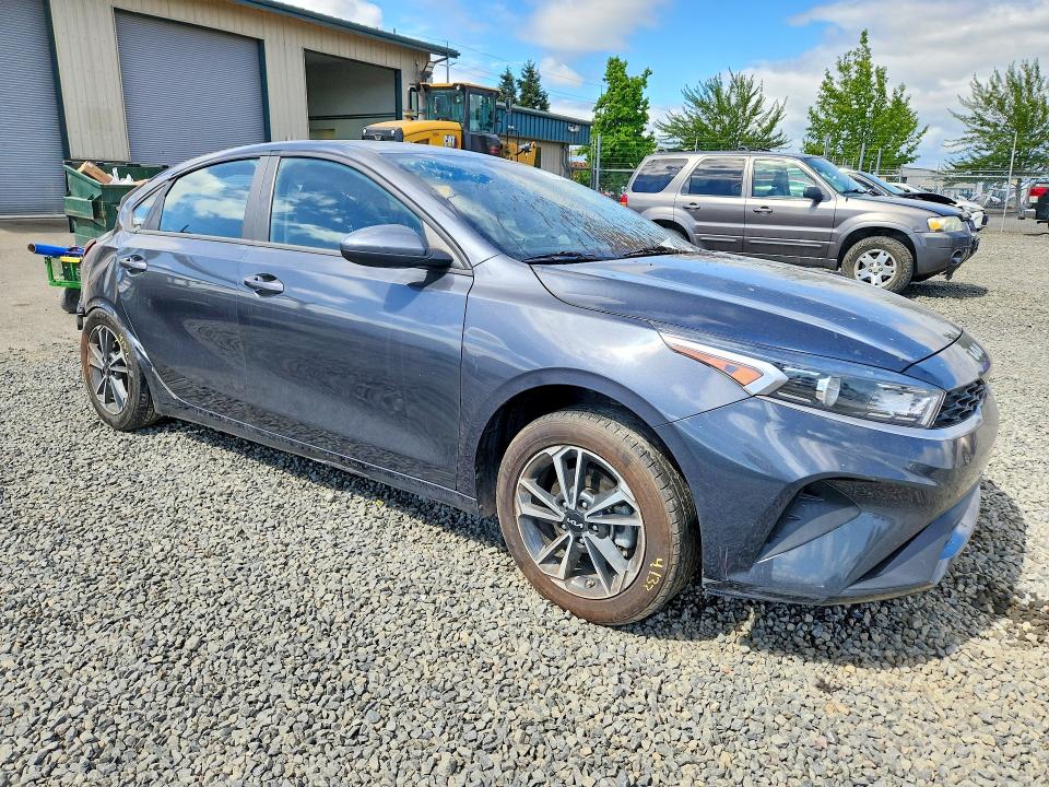56164636 :رقم المزاد ، 3KPF24AD2PE596811 vin ، 2023 Kia Forte مزاد بيع