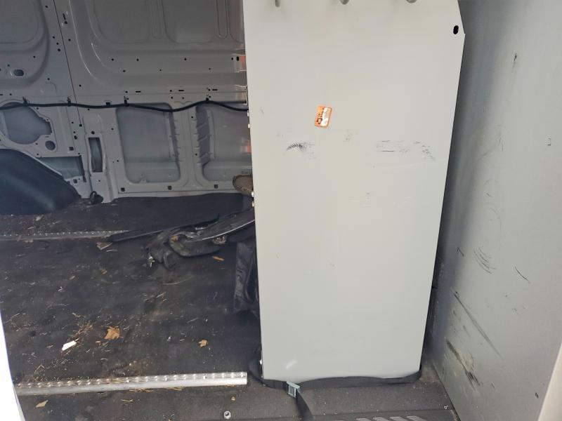 56181516 :رقم المزاد ، 1FTYE2Y85RKA68421 vin ، 2024 Ford Transit مزاد بيع