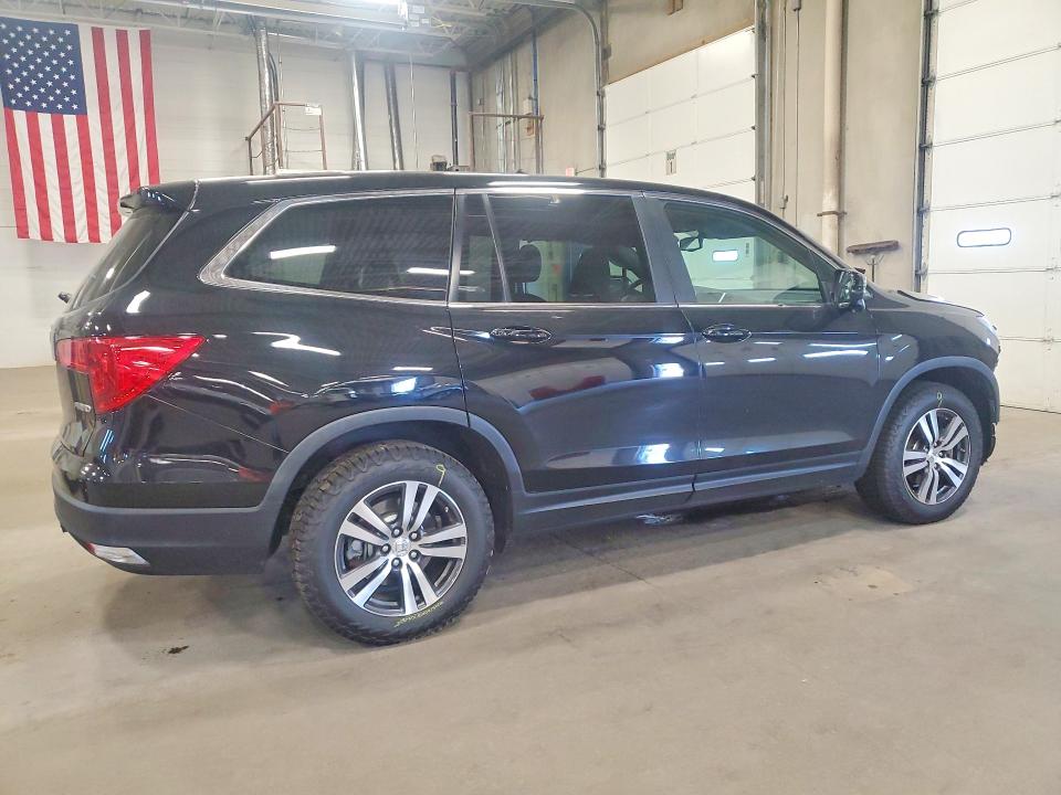 58653876 :رقم المزاد ، 5FNYF6H63GB060282 vin ، 2016 Honda Pilot مزاد بيع