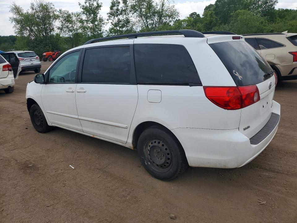 56624266 :رقم المزاد ، 5TDKK4CC0AS291615 vin ، 2010 Toyota Sienna مزاد بيع