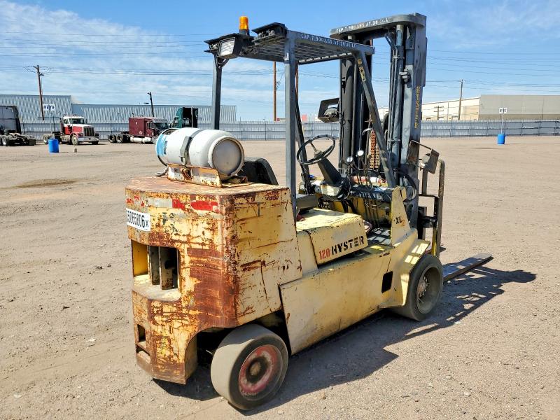 55065806 :رقم المزاد ، D004D10493Y vin ، 2001 Hyster Construction Equipment مزاد بيع