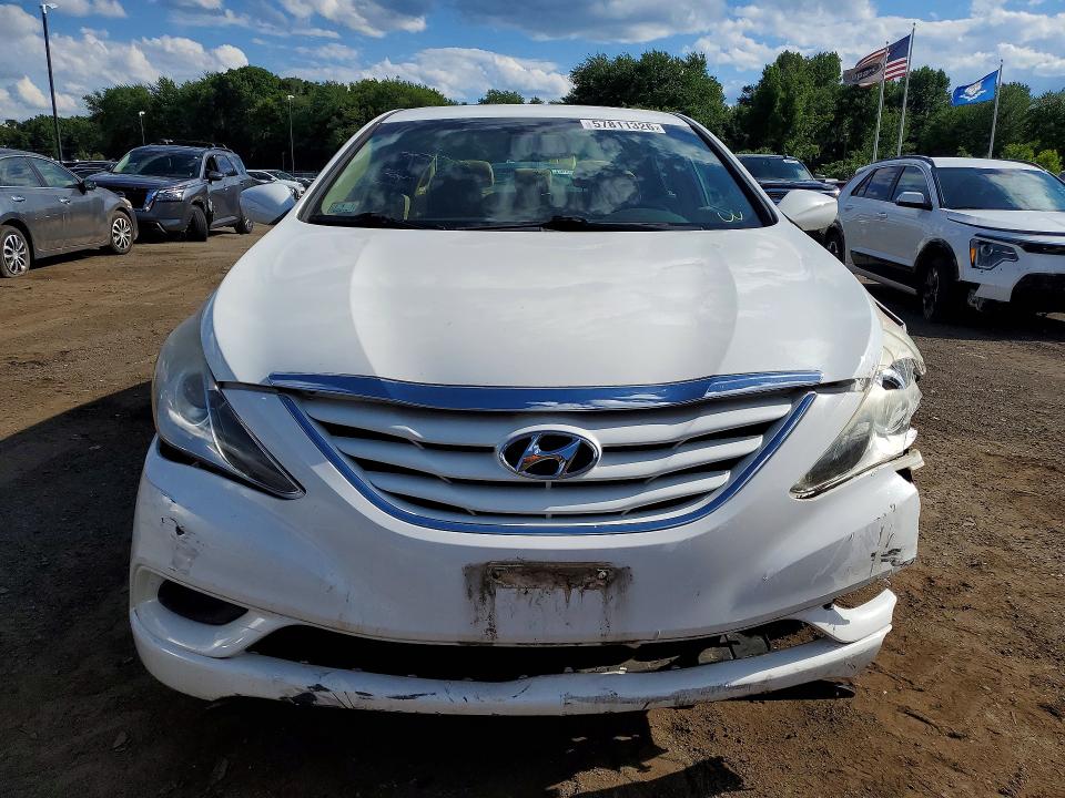 57811326 :رقم المزاد ، 5NPEB4AC1BH159499 vin ، 2011 Hyundai Sonata مزاد بيع