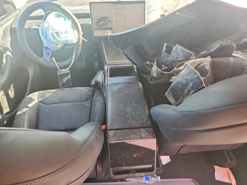 58201226 :رقم المزاد ، 7SAYGDED8TA417762 vin ، 2026 Tesla Model Y مزاد بيع