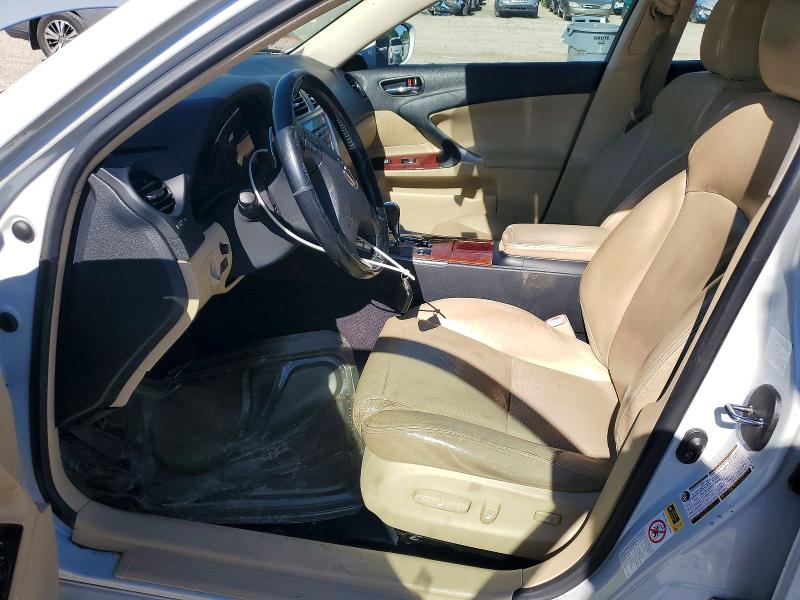 58252476 :رقم المزاد ، JTHCK262685021895 vin ، 2008 Lexus Is مزاد بيع