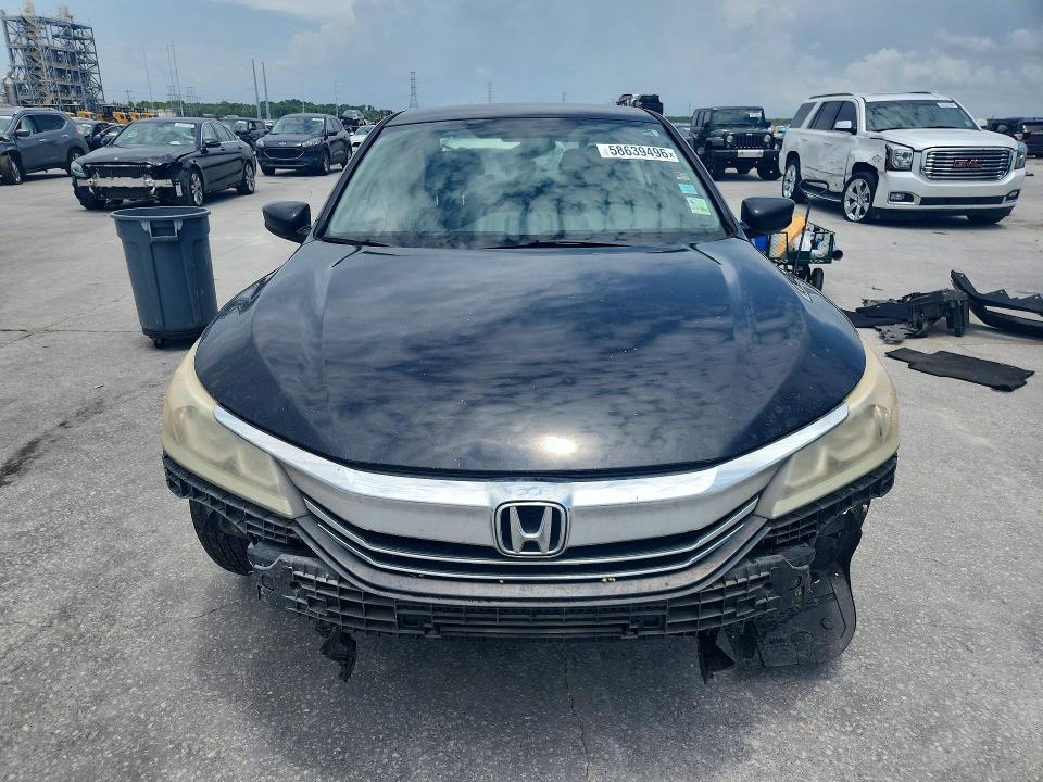 2017 Honda Accord მანქანა იყიდება აუქციონზე, vin: 1HGCR2F35HA079334, აუქციონის ნომერი: 58639496