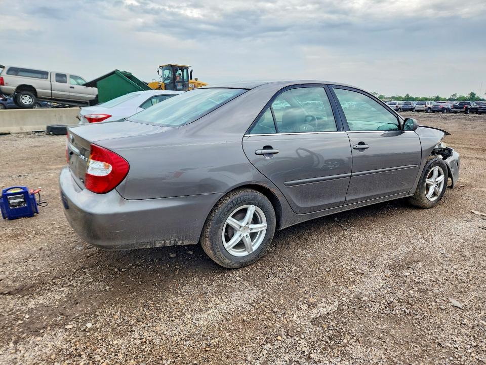 2003 Toyota Camry მანქანა იყიდება აუქციონზე, vin: 4T1BE32K73U742236, აუქციონის ნომერი: 55808486