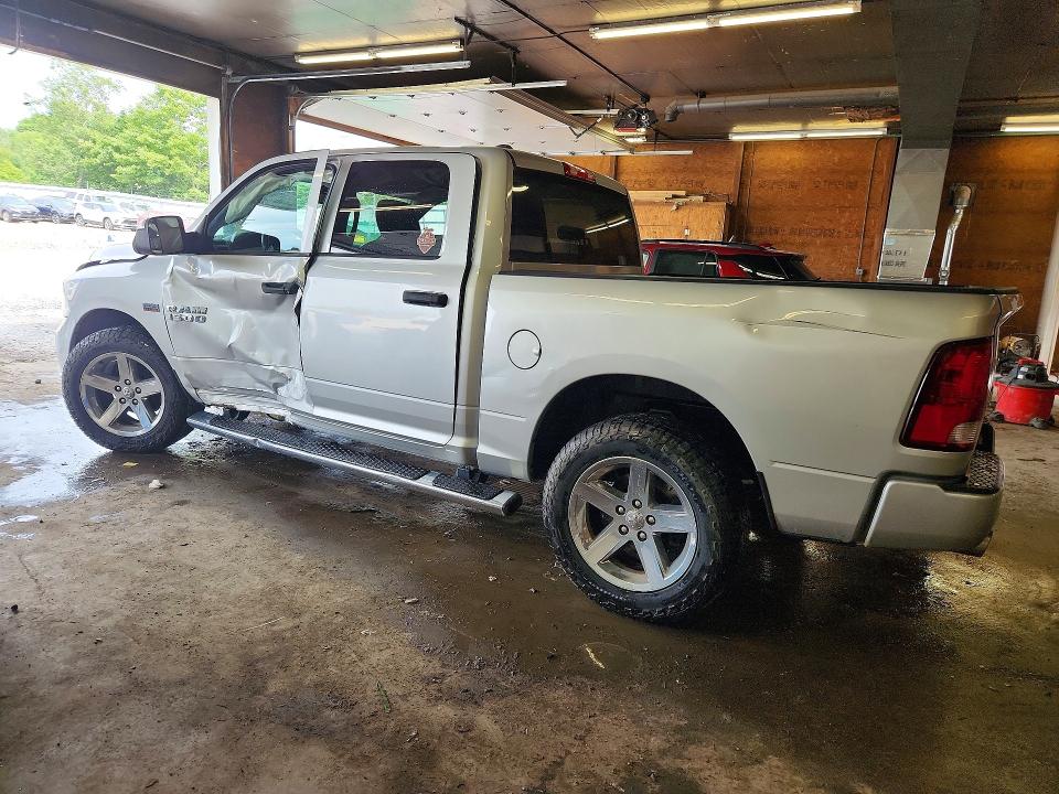 58695216 :رقم المزاد ، 1C6RR7KT3FS616907 vin ، 2015 Ram 1500 مزاد بيع
