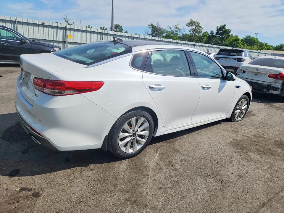 Aukcja sprzedaży 2018 Kia Optima, vin: 5XXGU4L36JG240198, numer aukcji: 55653226