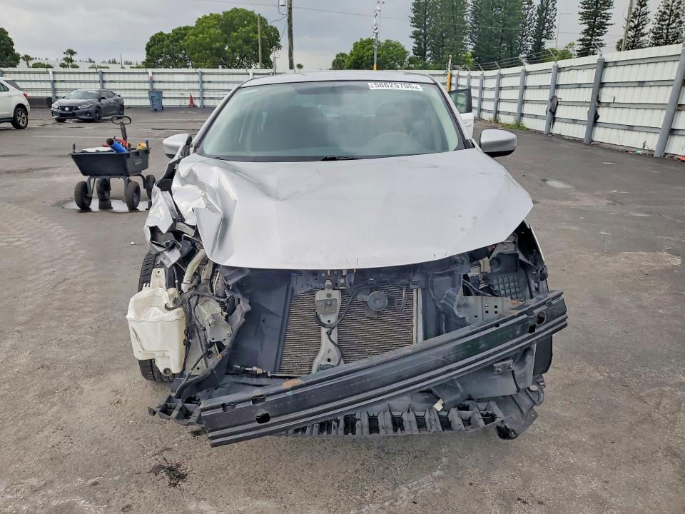 Продаж на аукціоні авто 2019 Nissan Sentra, vin: 3N1AB7AP2KY245476, номер лоту: 58625706
