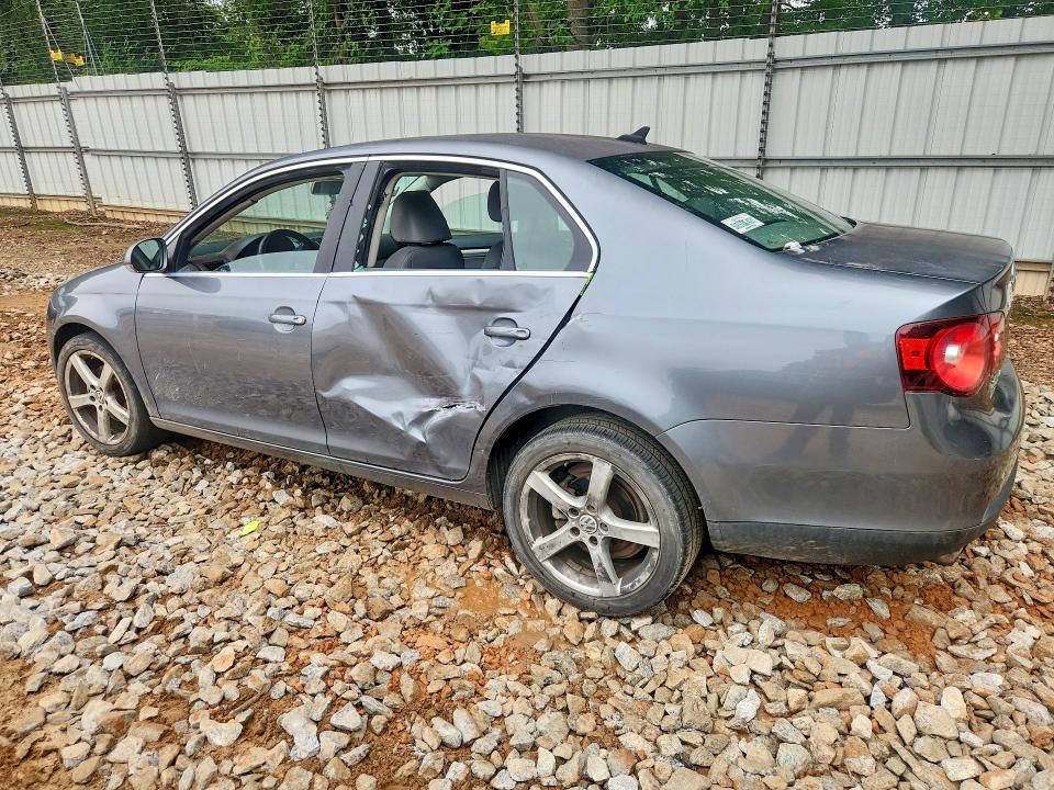 2009 Volkswagen Jetta მანქანა იყიდება აუქციონზე, vin: 3VWRM71K49M154996, აუქციონის ნომერი: 55404916