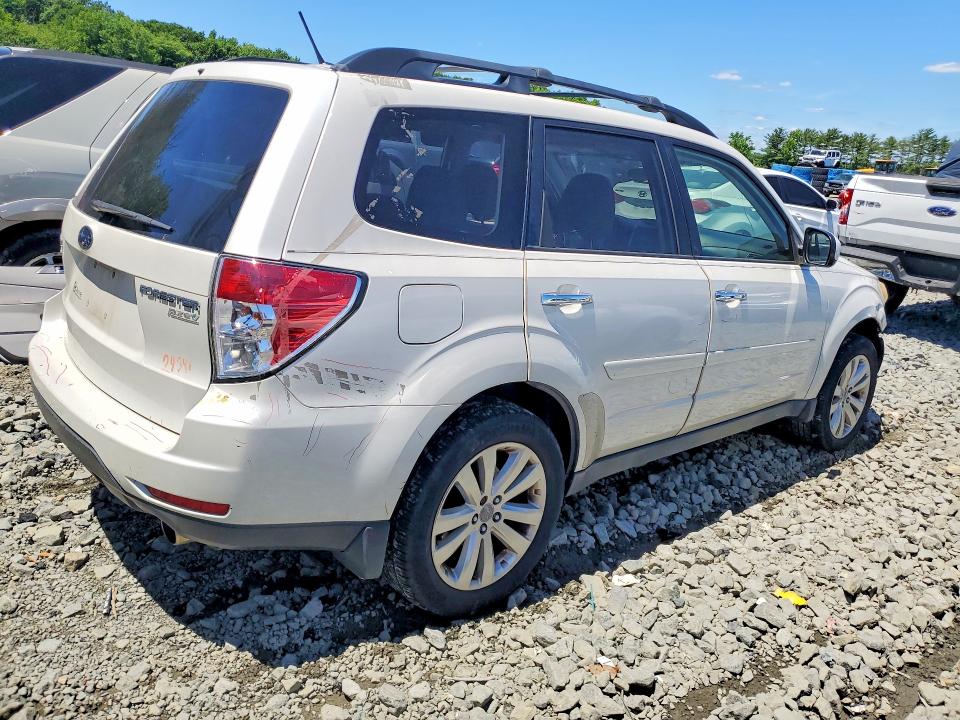 2013 Subaru Forester მანქანა იყიდება აუქციონზე, vin: JF2SHADC3DH427452, აუქციონის ნომერი: 57429136
