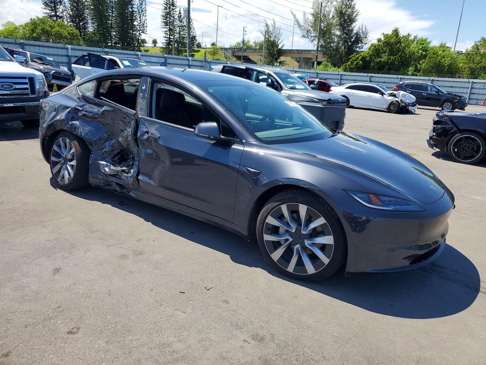 Продаж на аукціоні авто 2026 Tesla Model 3, vin: 5YJ3E1EA8TF122827, номер лоту: 58262626
