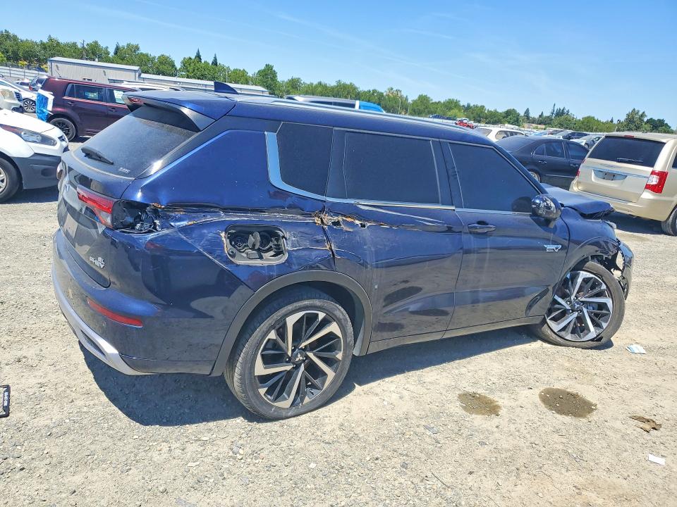 2023 Mitsubishi Outlander მანქანა იყიდება აუქციონზე, vin: JA4T5VA98PZ038018, აუქციონის ნომერი: 56995996
