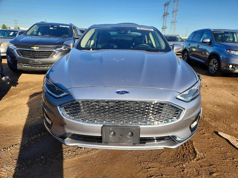 58134566 :رقم المزاد ، 3FA6P0D93LR153223 vin ، 2020 Ford Fusion مزاد بيع