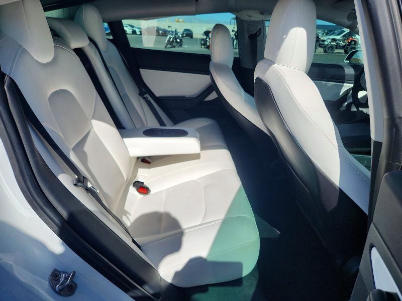 57092946 :رقم المزاد ، 5YJ3E1EAXLF615280 vin ، 2020 Tesla Model 3 مزاد بيع