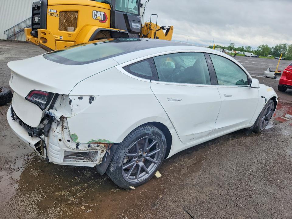 Продажа на аукционе авто 2018 Tesla Model 3, vin: 5YJ3E1EA7JF104008, номер лота: 57887856