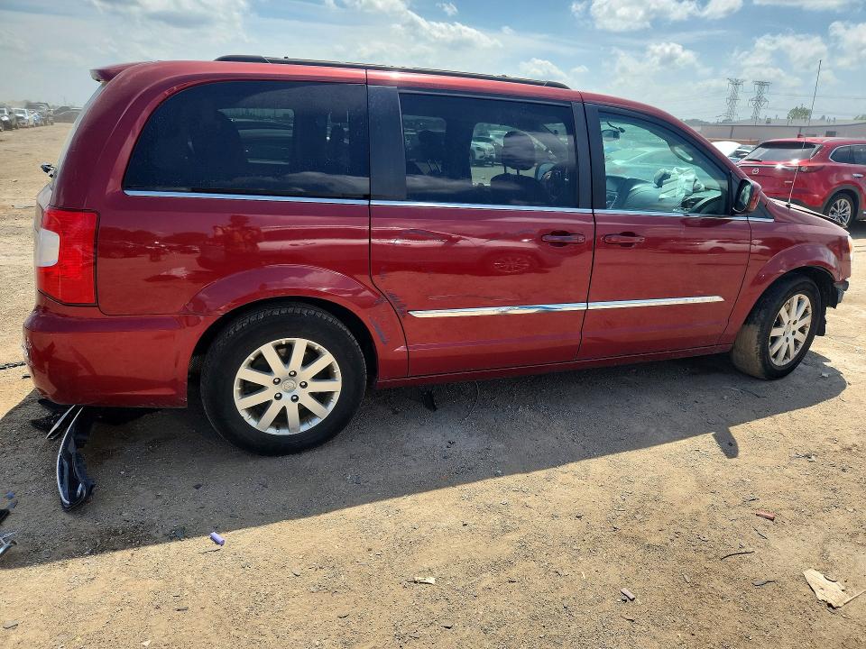 58839896 :رقم المزاد ، 2C4RC1BG6FR644325 vin ، 2015 Chrysler Town & Country مزاد بيع