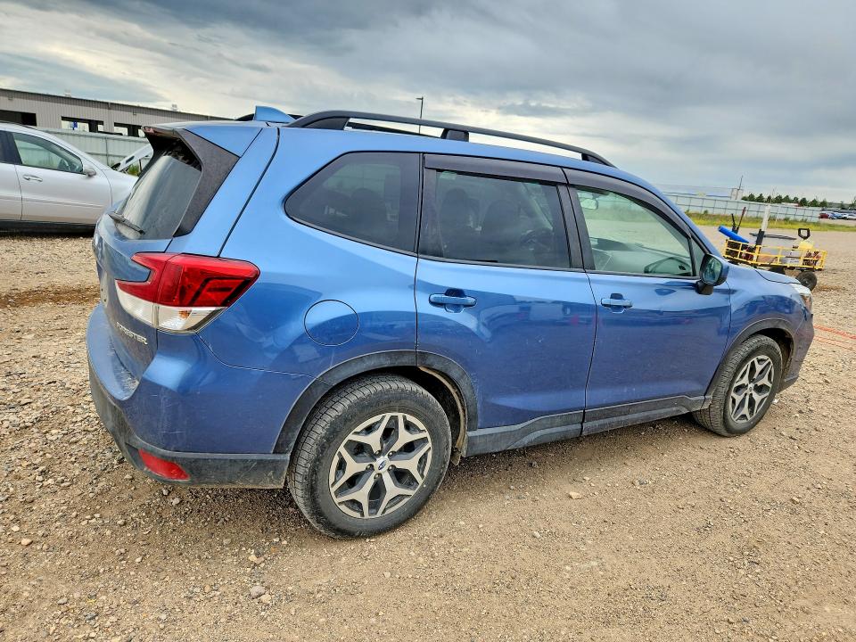 2020 Subaru Forester მანქანა იყიდება აუქციონზე, vin: JF2SKAJCXLH423208, აუქციონის ნომერი: 57205586