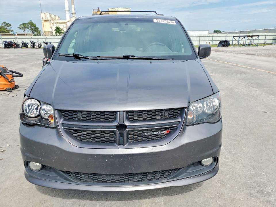 2017 Dodge Grand Caravan მანქანა იყიდება აუქციონზე, vin: 2C4RDGEG2HR842575, აუქციონის ნომერი: 55420526