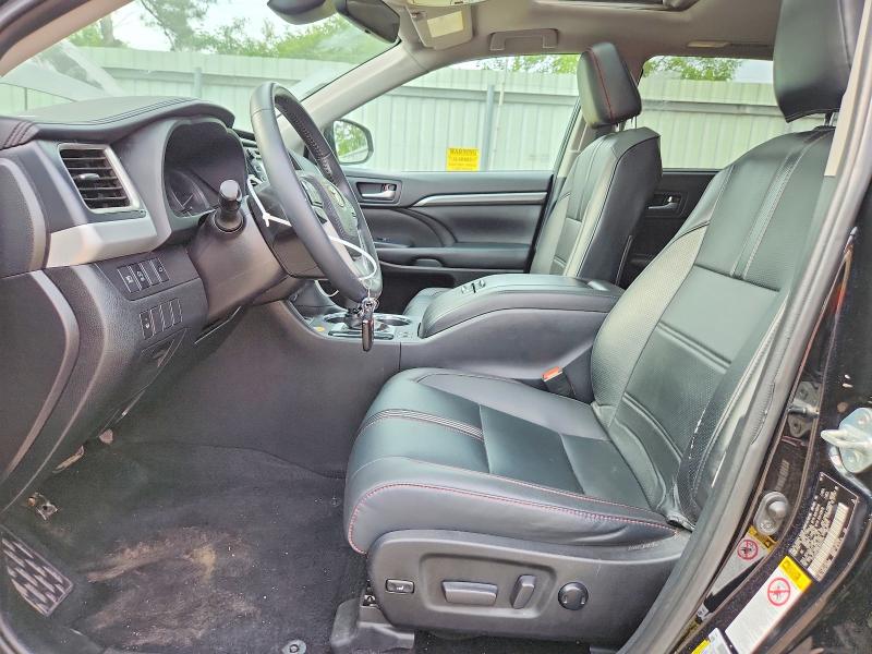 Продаж на аукціоні авто 2019 Toyota Highlander, vin: 5TDJZRFH9KS622317, номер лоту: 56614306