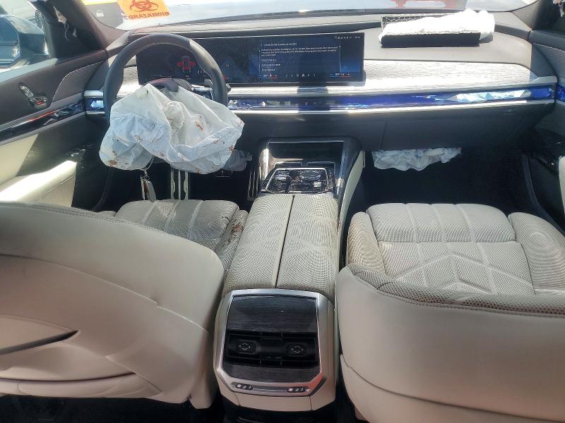 57706146 :رقم المزاد ، WBA33EJ02PCL76964 vin ، 2023 Bmw 760 مزاد بيع