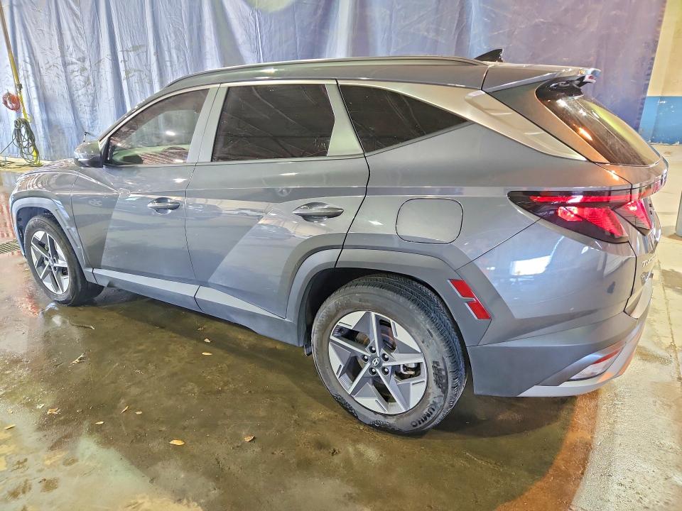2025 Hyundai Tucson მანქანა იყიდება აუქციონზე, vin: 5NMJB3DE3SH577596, აუქციონის ნომერი: 55858146