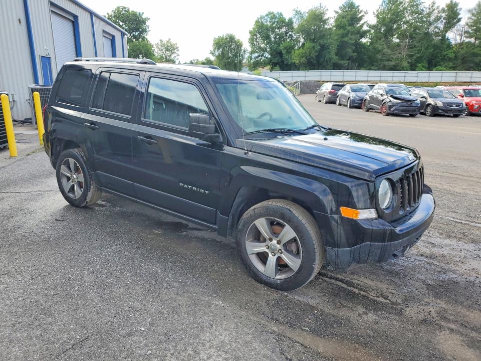 56657346 :رقم المزاد ، 1C4NJPFA8HD187603 vin ، 2017 Jeep Patriot مزاد بيع