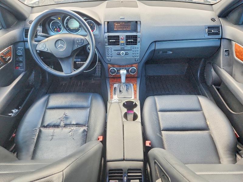 2010 Mercedes-benz C მანქანა იყიდება აუქციონზე, vin: WDDGF8BB5AF421288, აუქციონის ნომერი: 57399366