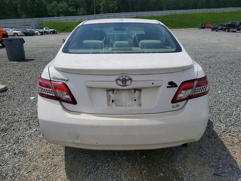 56965456 :رقم المزاد ، 4T1BF3EK3AU515213 vin ، 2010 Toyota Camry مزاد بيع