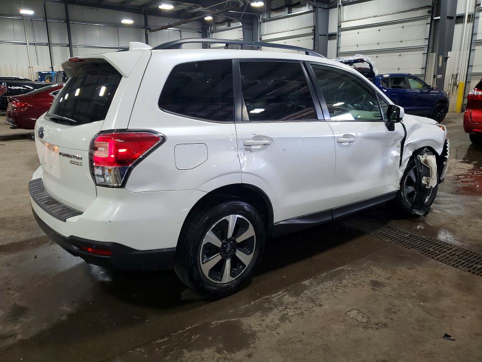 Продажа на аукционе авто 2017 Subaru Forester, vin: JF2SJARCXHH509939, номер лота: 57348026