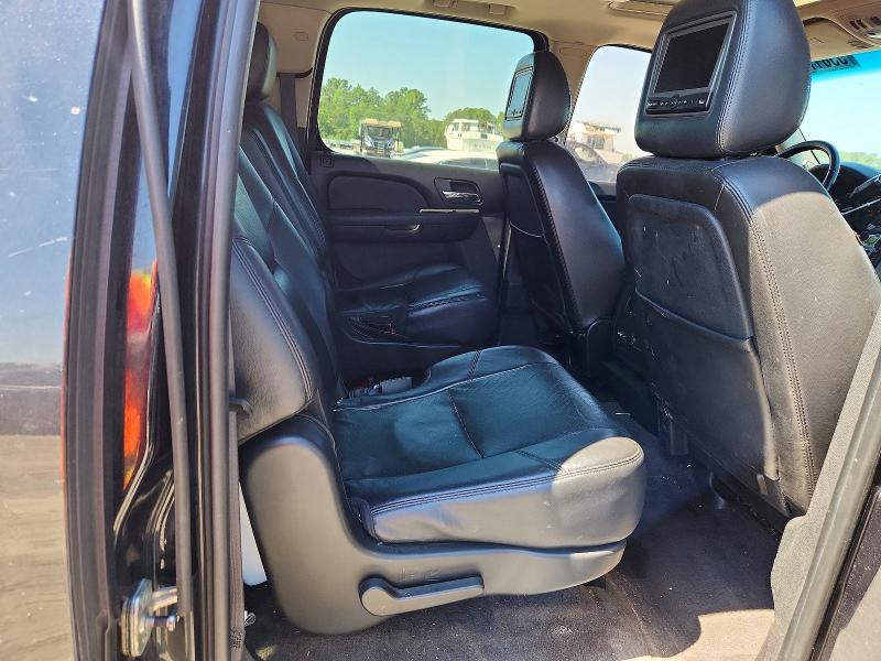 2011 Chevrolet Suburban მანქანა იყიდება აუქციონზე, vin: 1GNSCKE02BR281891, აუქციონის ნომერი: 55617136