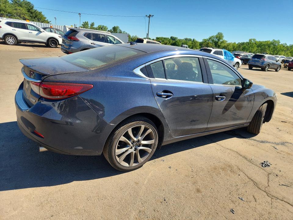 Продажа на аукционе авто 2017 Mazda 6, vin: JM1GL1X5XH1129429, номер лота: 55722966