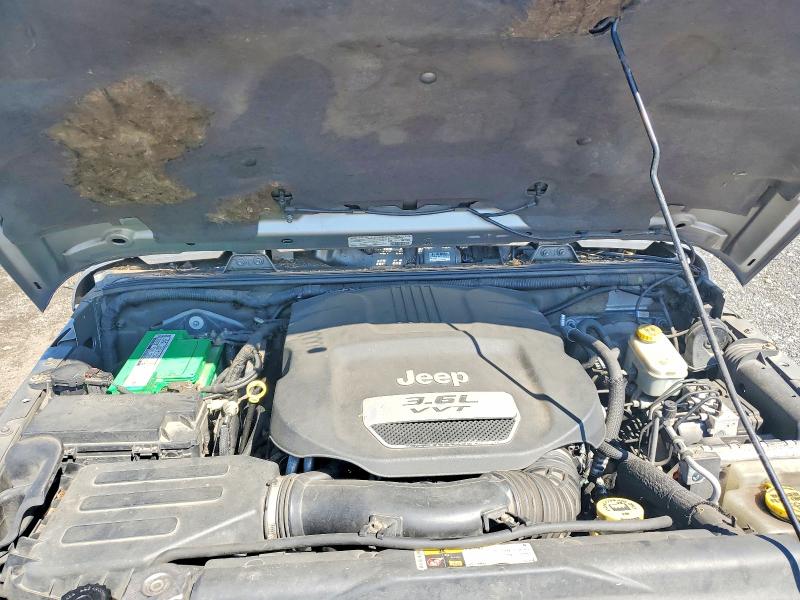 58698916 :رقم المزاد ، 1C4BJWEG3DL544513 vin ، 2013 Jeep Wrangler Unlimited مزاد بيع