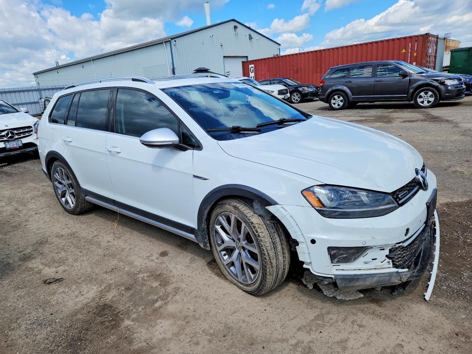 Продажа на аукционе авто 2017 Volkswagen Golf Alltrack, vin: 3VWH17AU5HM521313, номер лота: 57865456