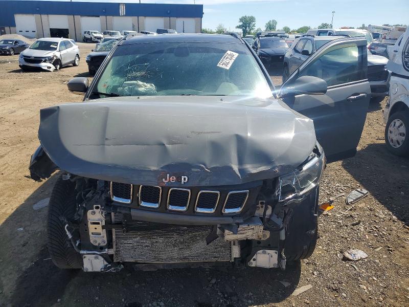 56275536 :رقم المزاد ، 3C4NJDCB9LT233809 vin ، 2020 Jeep Compass مزاد بيع