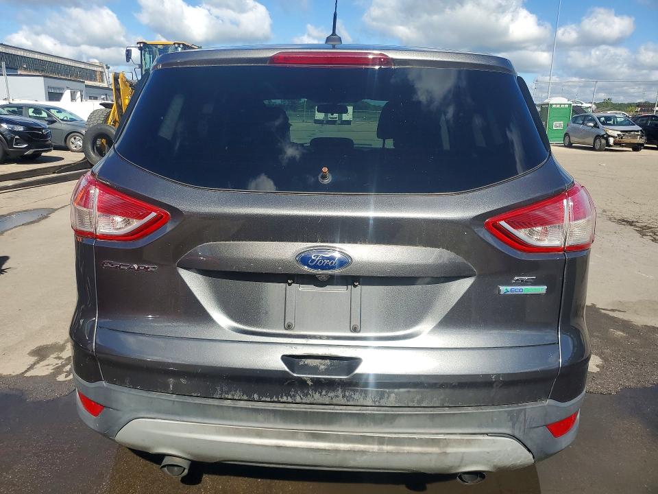 2015 Ford Escape მანქანა იყიდება აუქციონზე, vin: 1FMCU0GX6FUB80229, აუქციონის ნომერი: 57561296
