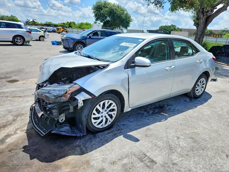 57629986 :رقم المزاد ، 5YFBURHE3KP947432 vin ، 2019 Toyota Corolla مزاد بيع